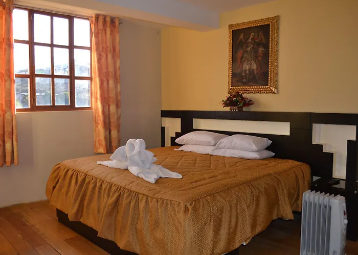 Qolqampata Hotel 2*